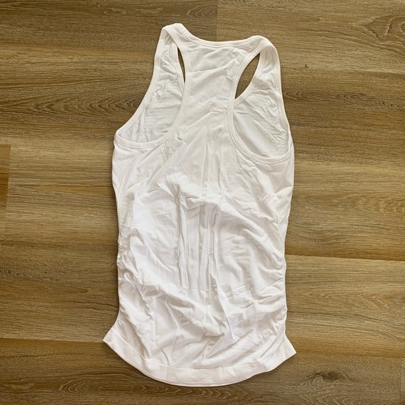 Athleta Speedlight Tank - Picture 4 of 6